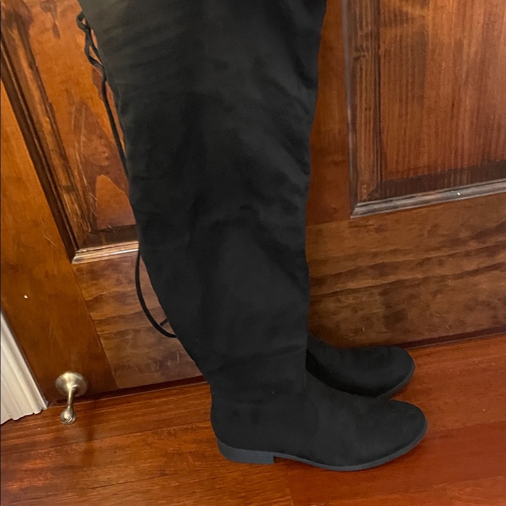 Black Over-the-Knee Boots